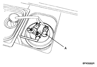 G04882175