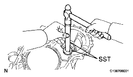 G04977077