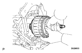G05824425